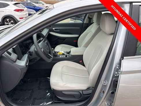 Certified 2025 Hyundai Sonata SE image 21
