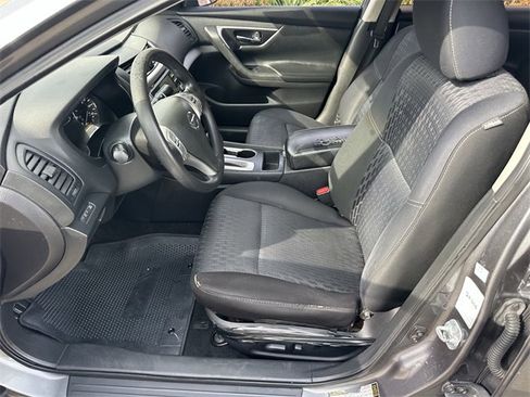 Used 2017 Nissan Altima 2.5 S w/ Power Driver Seat Package image 18