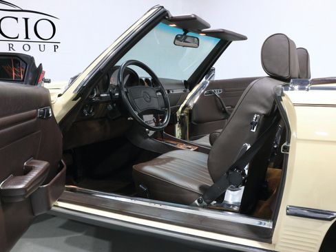 Used 1987 Mercedes-Benz 560 SL image 69