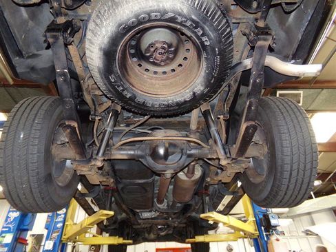 Used 2004 Ford Explorer Sport Trac XLT image 87