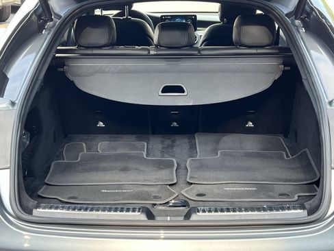 Used 2022 Mercedes-Benz GLC 300 4MATIC Coupe image 31