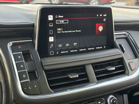 Used 2022 GMC Yukon XL SLT w/ SLT Premium Package image 23