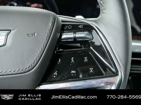 Certified 2026 Cadillac Escalade Platinum Sport w/ LPO, ONYX Package AWD/4WD image 14