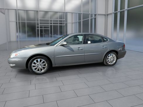 Used 2007 Buick LaCrosse CXL w/ Driver Confidence Package FWD image 5