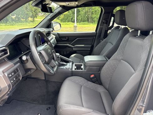 Used 2025 Toyota Tacoma SR5 RWD image 11