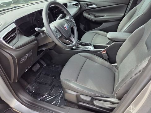 Used 2024 Buick Encore GX Preferred FWD image 8