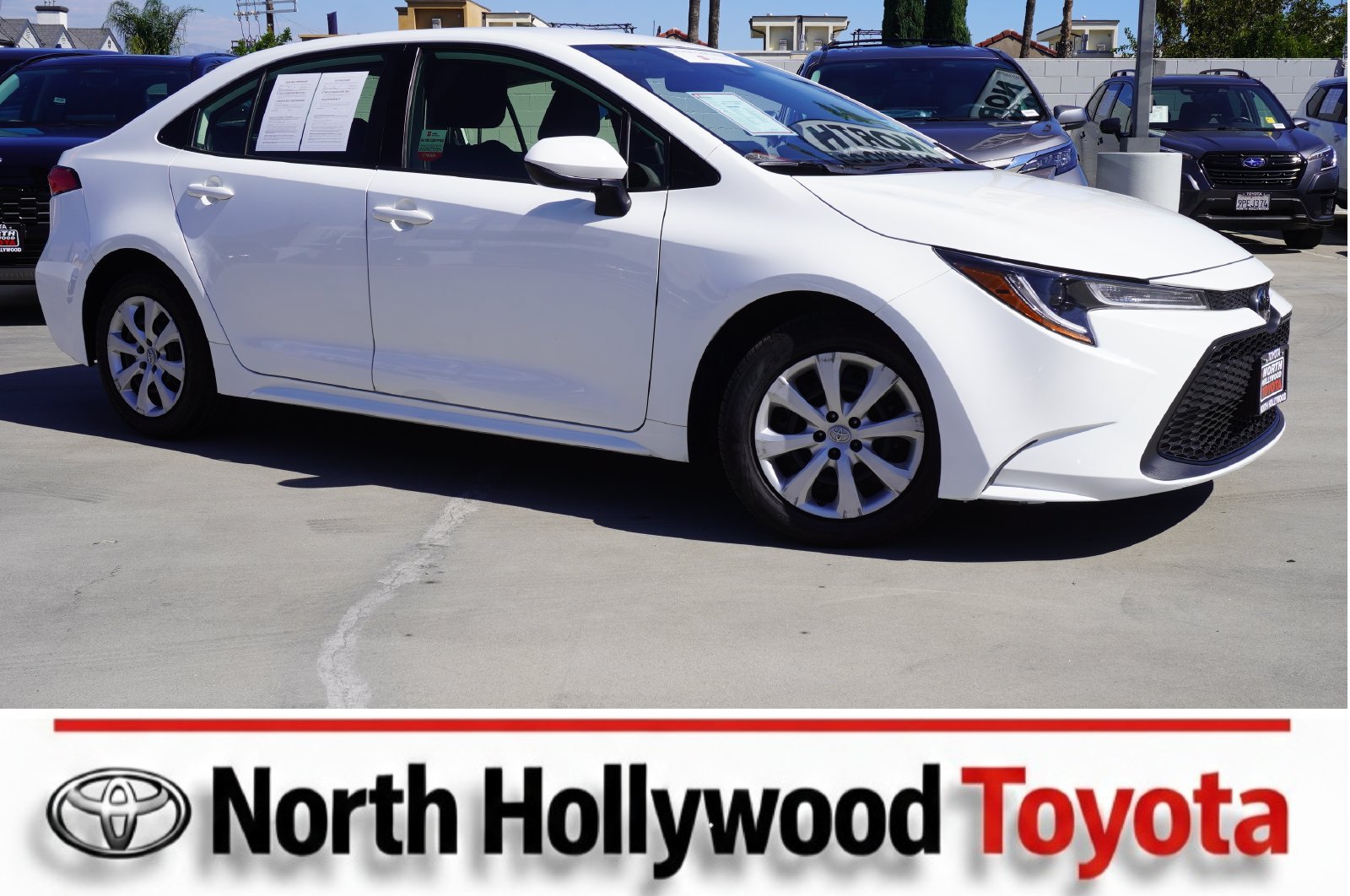 Certified 2022 Toyota Corolla LE FWD image 1