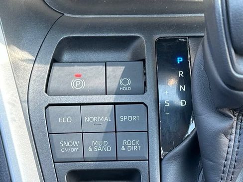 Used 2025 Toyota RAV4 XLE w/ Convenience Package AWD/4WD image 63