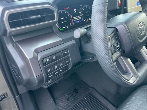 New 2026 Toyota Tacoma TRD Off-Road AWD/4WD image 30