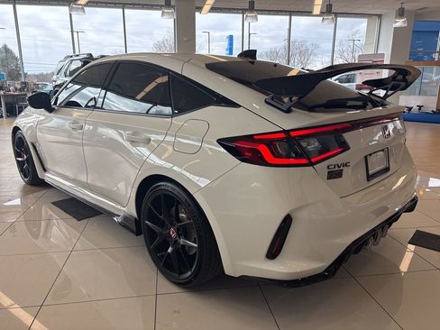 New 2025 Honda Civic Type R image 3