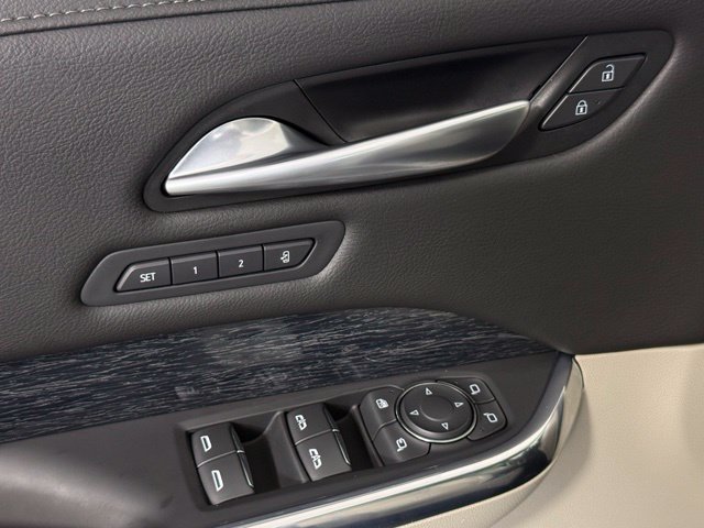 Certified 2023 Cadillac XT4 Premium Luxury FWD image 17