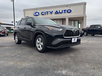 Used 2023 Toyota Highlander L