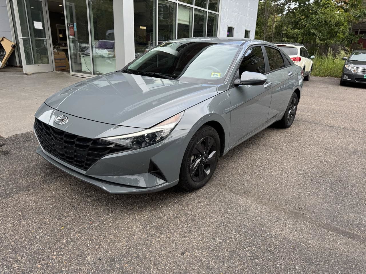Used 2023 Hyundai Elantra SEL FWD image 1