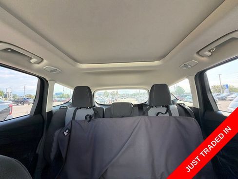 Used 2017 Ford Escape SE AWD/4WD image 11