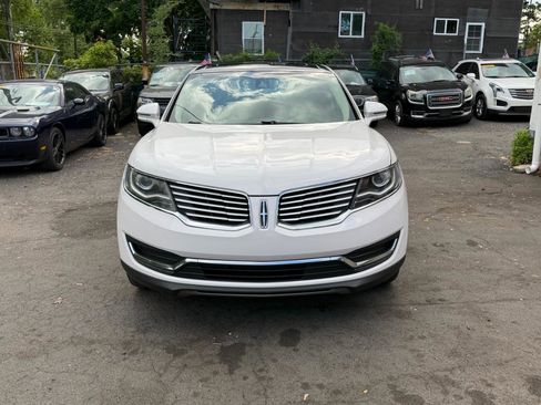 Used 2016 Lincoln MKX Reserve w/ Climate Package AWD/4WD image 13