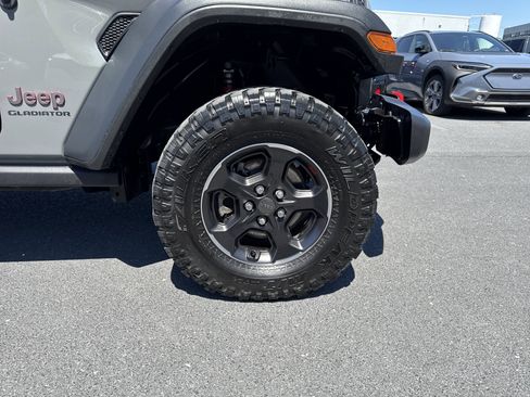 Used 2022 Jeep Gladiator Rubicon w/ Trailer Tow Package AWD/4WD image 29