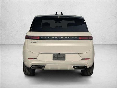 New 2026 Land Rover Range Rover Sport Dynamic SE AWD/4WD image 8