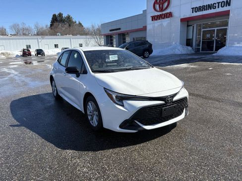 New 2026 Toyota Corolla SE image 1