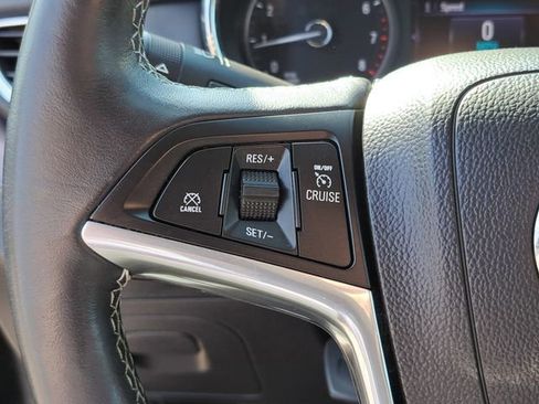 Used 2022 Buick Encore Preferred w/ Safety Package image 19