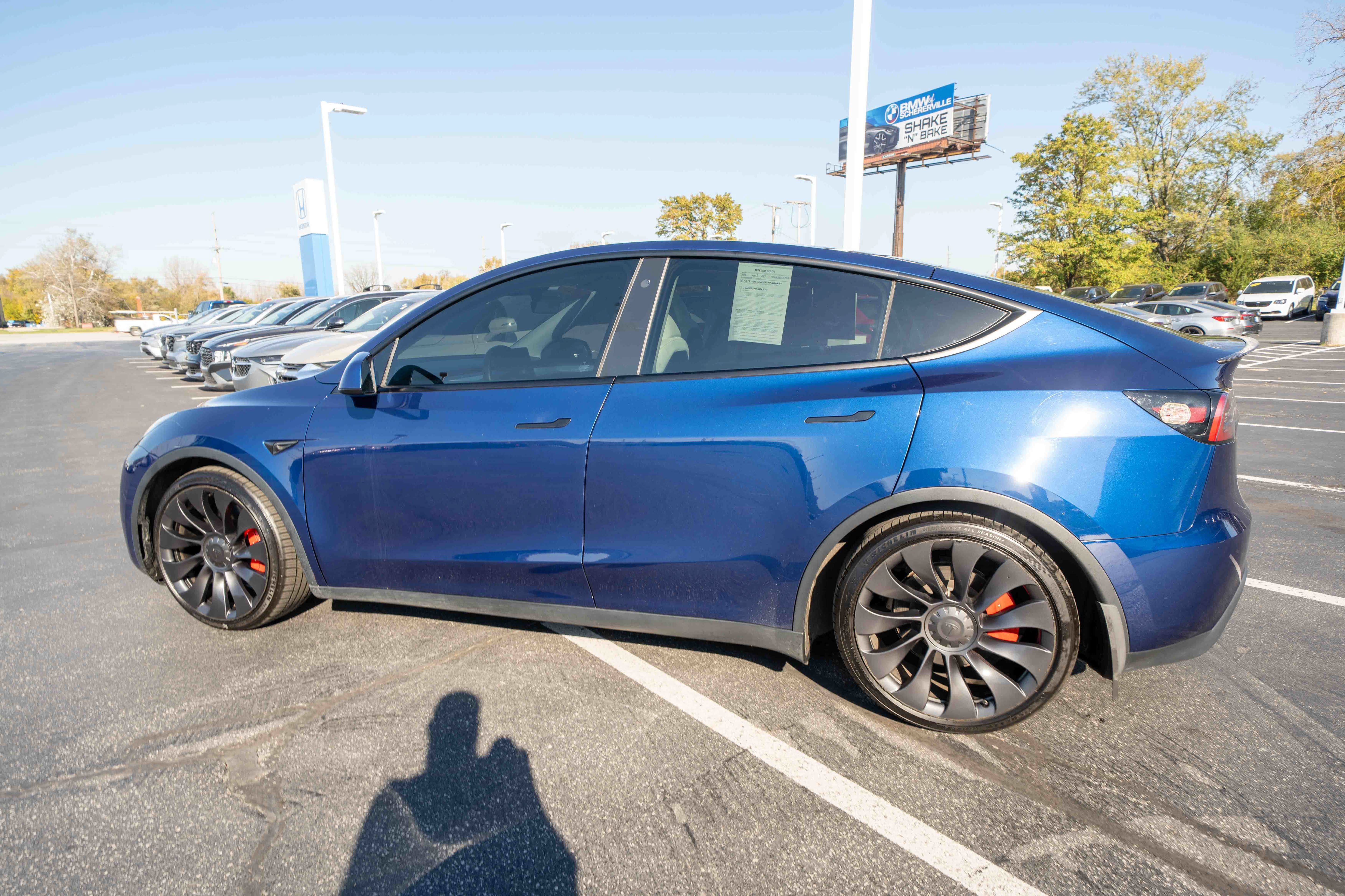 Used 2023 Tesla Model Y Performance AWD/4WD image 4