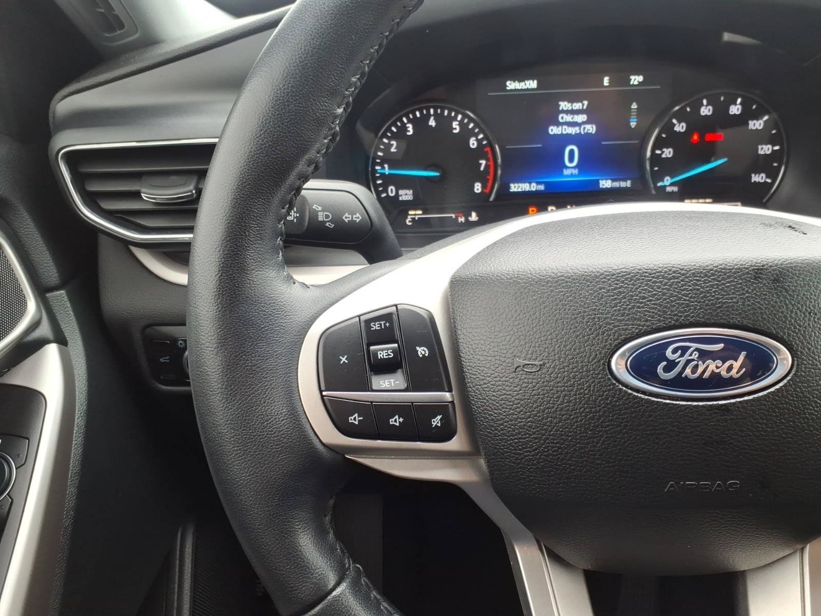 Used 2023 Ford Explorer XLT w/ Equipment Group 202A AWD/4WD image 19