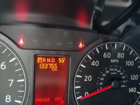 Used 2020 Nissan NV 2500 SV w/ Navigation Package image 32