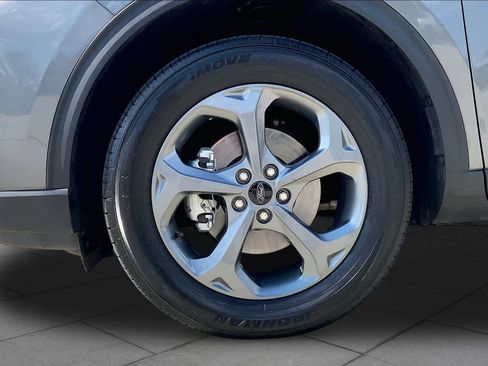 Used 2025 Ford Escape ST-Line AWD/4WD image 11
