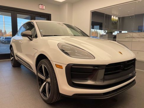 New 2026 Porsche Macan Turbo image 28