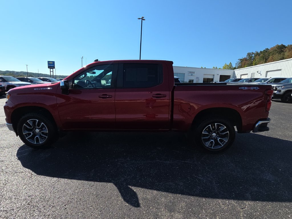 Certified 2023 Chevrolet Silverado 1500 LT w/ Protection Package AWD/4WD image 5