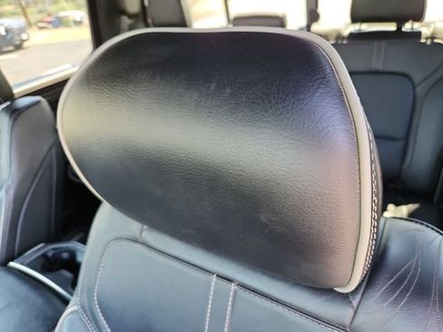 Used 2021 RAM 1500 Limited w/ Trailer Tow Group AWD/4WD image 16