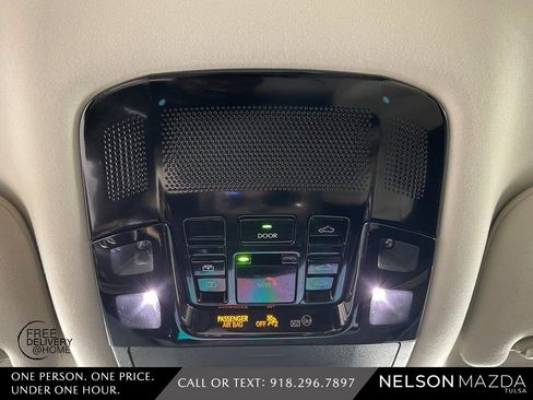 Used 2024 Lexus RX 350 w/ Convenience Package image 32