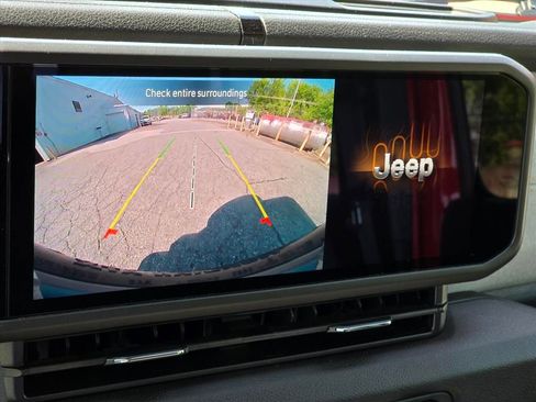 Used 2024 Jeep Wrangler Sport S AWD/4WD image 5