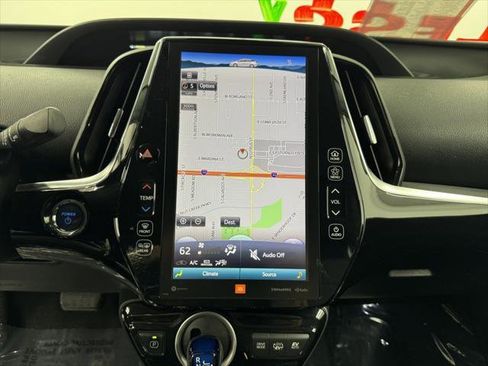 Certified 2020 Toyota Prius Prime Limited image 32