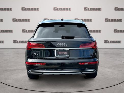 Used 2021 Audi Q5 2.0T Premium w/ Convenience Package AWD/4WD image 4