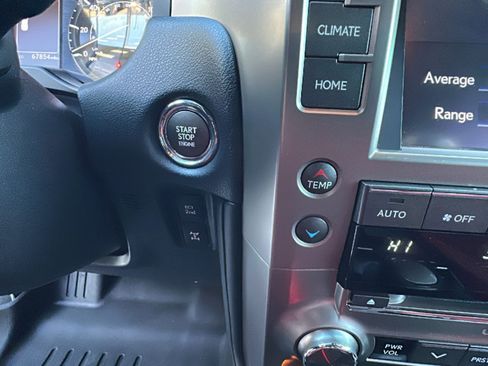 Used 2021 Lexus GX 460 Premium w/ Premium Package image 17