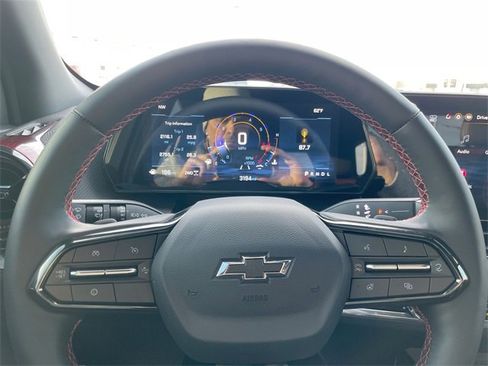 Used 2026 Chevrolet Equinox RS w/ Convenience Package III image 22