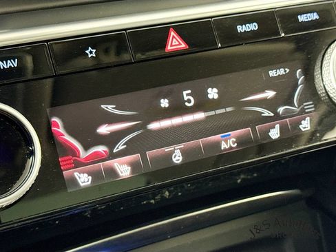 Used 2023 Genesis GV80 2.5T w/ Prestige Package AWD/4WD image 27