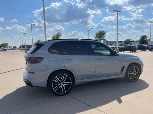 Used 2024 BMW X5 M60i AWD/4WD image 5