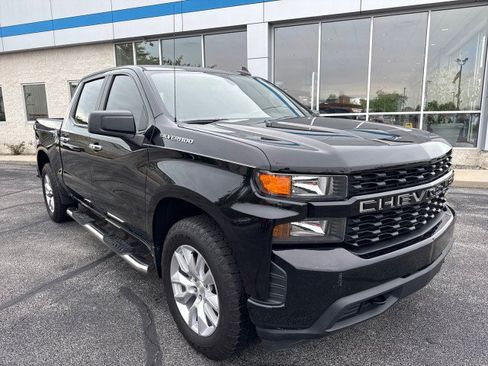 Used 2021 Chevrolet Silverado 1500 Custom RWD image 1