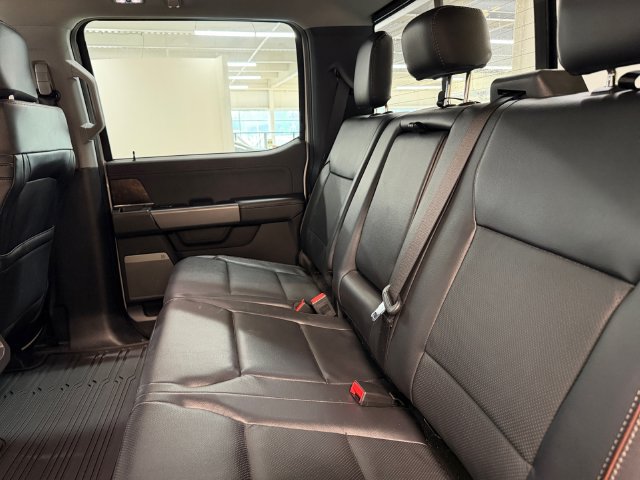 Certified 2024 Ford F250 Lariat w/ Lariat Ultimate Package AWD/4WD image 22