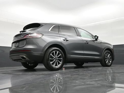 Used 2022 Lincoln Nautilus FWD image 24