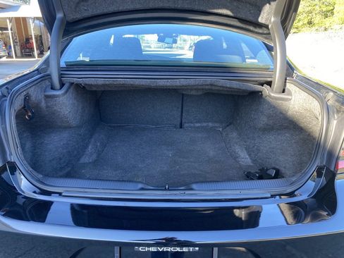 Used 2020 Dodge Charger R/T w/ Navigation & Travel Group image 15