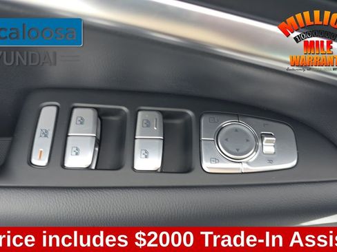 Used 2026 Genesis G70 2.5T RWD image 13