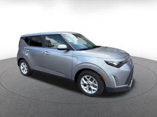 Used 2025 Kia Soul LX w/ LX Technology Package FWD video 2