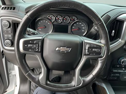 Used 2021 Chevrolet Silverado 1500 LT Trail Boss w/ Bed Protection Package image 14