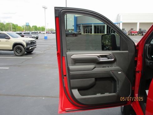 Certified 2024 Chevrolet Silverado 3500 LTZ w/ LTZ Premium Package image 16