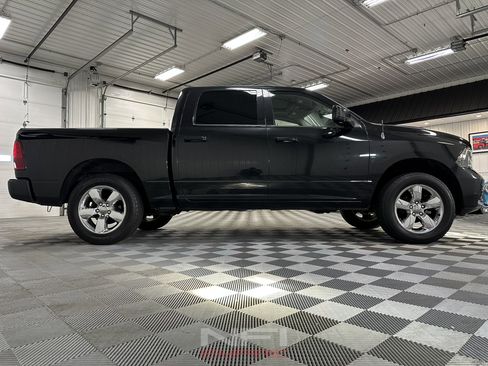 Used 2011 RAM 1500 Sport w/ Sport Premium Group image 17