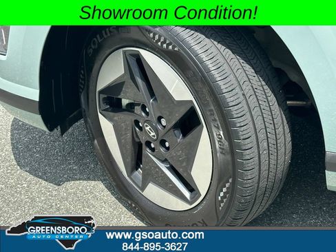 Used 2024 Hyundai Kona SEL FWD image 39