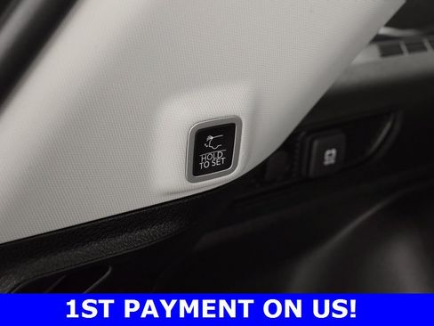 Certified 2023 Jeep Grand Cherokee Limited image 15