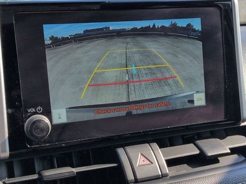 Certified 2025 Toyota RAV4 LE AWD/4WD image 20